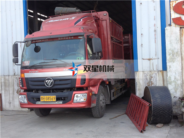 <a href='http://www.mikehart.com.cn/feilv/724.html' target='_blank'><span>斷橋鋁破碎機</span></a>生產(chǎn)線設備發(fā)往貴州貴陽