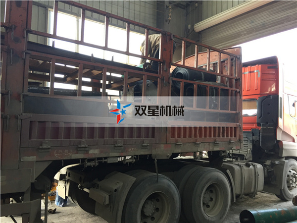 <a href='http://www.mikehart.com.cn/feilv/724.html' target='_blank'><span>斷橋鋁破碎機</span></a>生產(chǎn)線1600型發(fā)貨