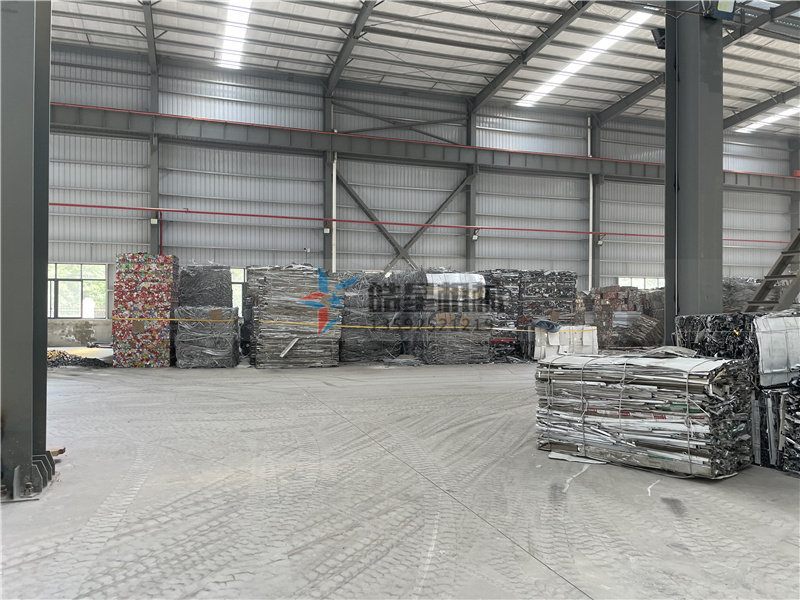 廢鋼破碎機(jī)設(shè)備遇到出料粒度偏大怎么解決 <a href='http://www.mikehart.com.cn/' target='_blank'><span>廢鋼破碎機(jī)</span></a>設(shè)備遇到出料粒度偏大怎么解決